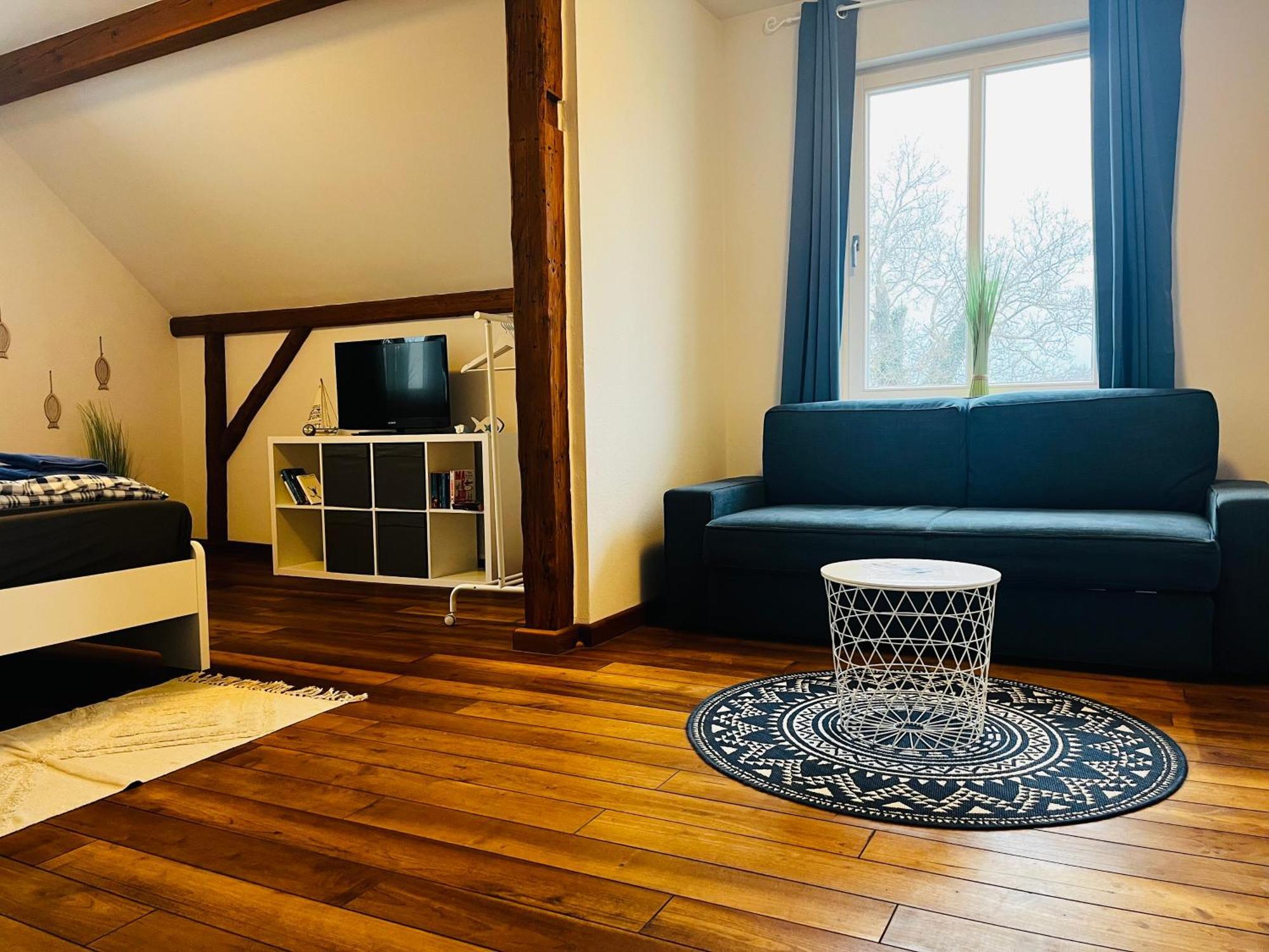 Kapitaenshaus An Der Warnow Mit Sauna Rostock Exteriör bild