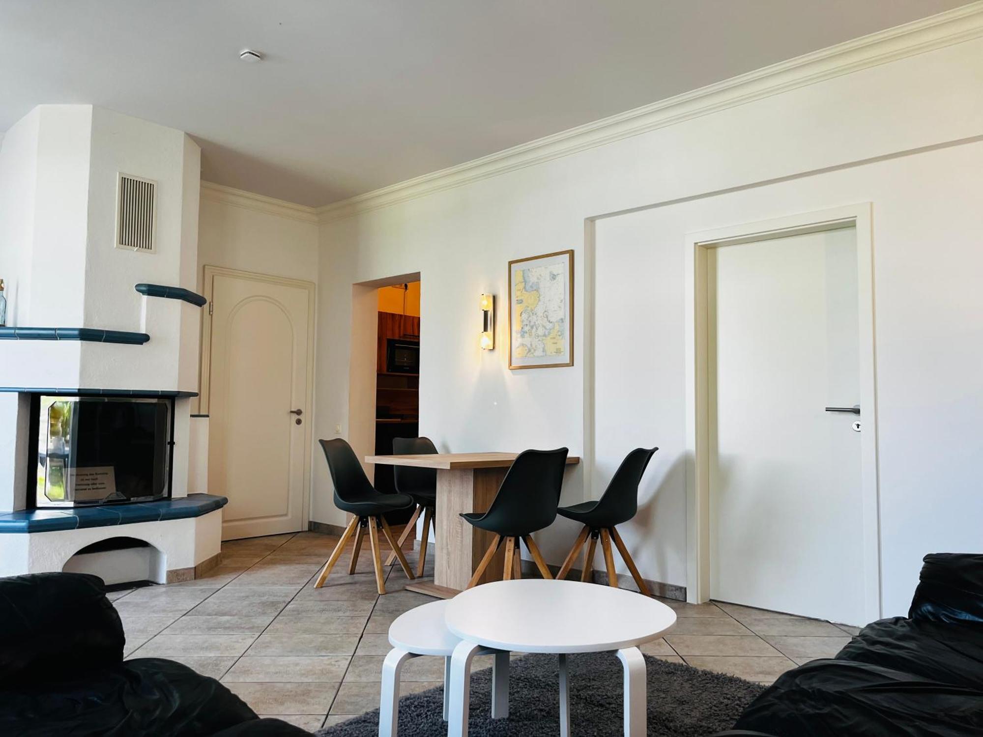 Kapitaenshaus An Der Warnow Mit Sauna Rostock Exteriör bild