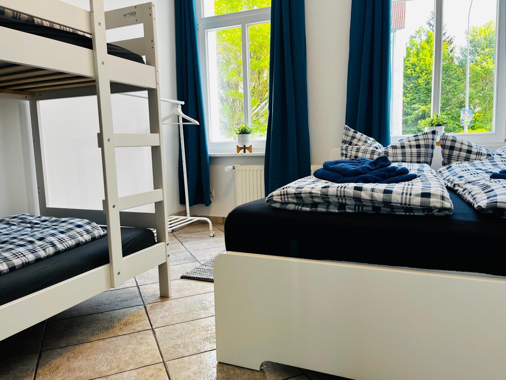 Kapitaenshaus An Der Warnow Mit Sauna Rostock Exteriör bild
